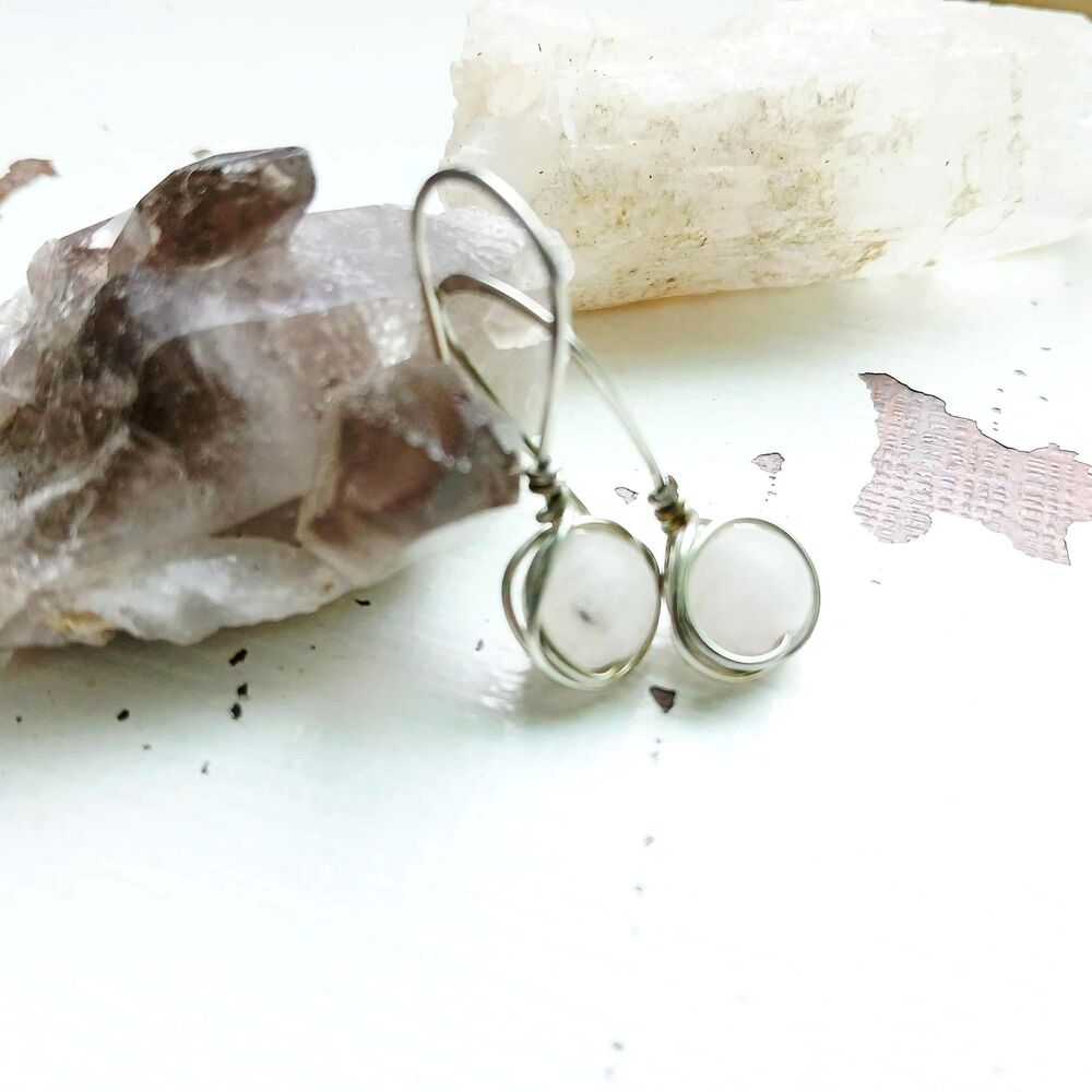 BOGO EARRINGS Hammered Rose Quartz Crystal Dangle Earrings, Boho Gemstone 1.5" - Picture 4 of 4